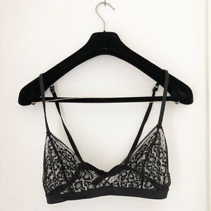 Morgan Lane  Lace Bra with Satin stretch Band Size Large